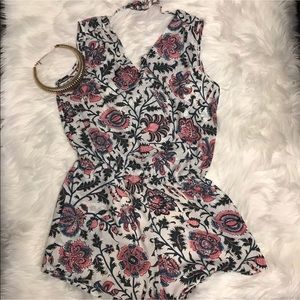 HEARTLOOM shorts romper in Tuscany print floral L
